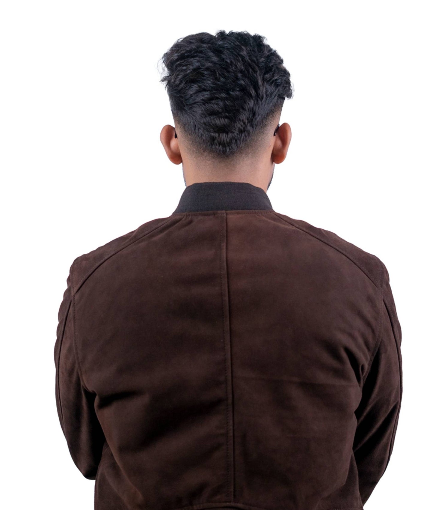 73 – Bomberjacke aus Wildleder in dunklem Schokoladenbraun – Minimalistisches Design
