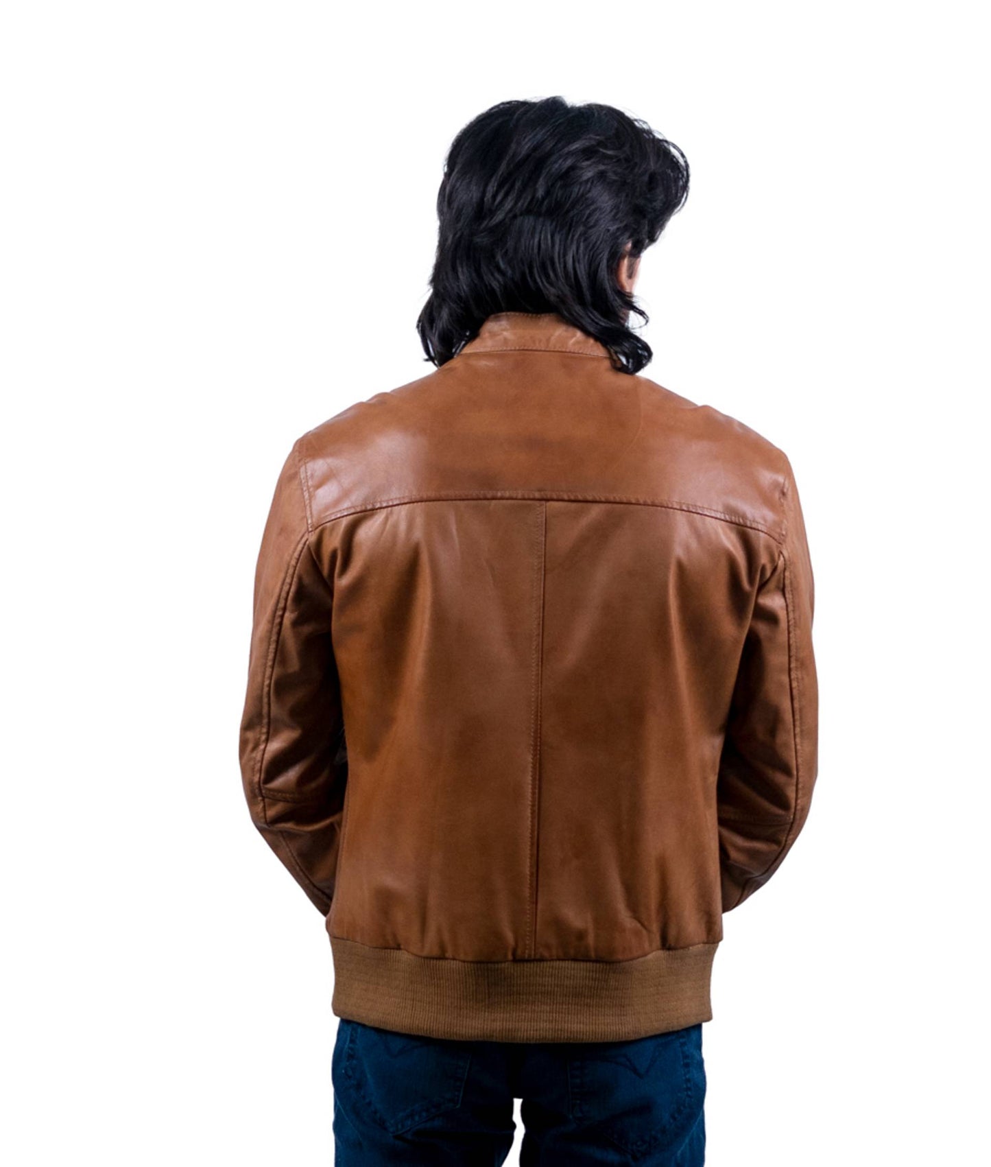 74 – Klassische Bomberjacke aus hellbraunem Leder – Urban Essential