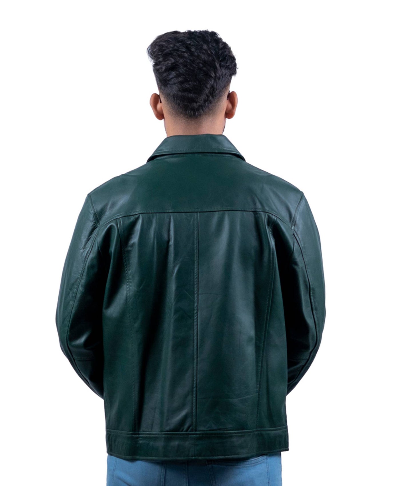 81 – Dunkelwaldgrüne Kunstlederjacke – Clean Cut Classic