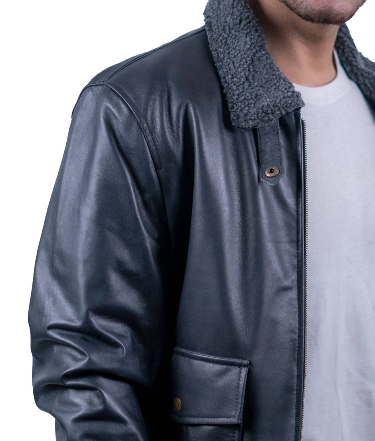 85 – Schwarze Bomberjacke – Grauer Sherpa-Kragen gefüttert