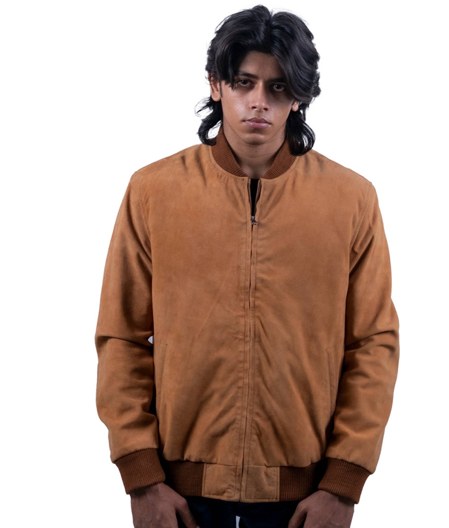 88 – Bomberjacke aus Wildleder in Kamelfarbe – Minimalistische Wärme-Edition