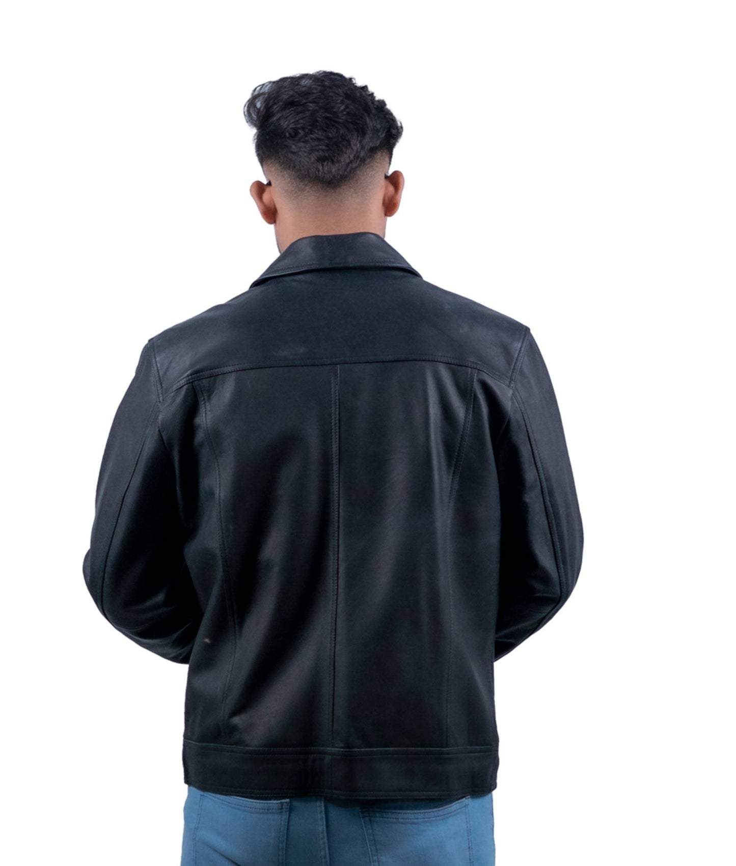 89 – Klassische schwarze Lederjacke – einzelne Brusttasche mit Reißverschluss