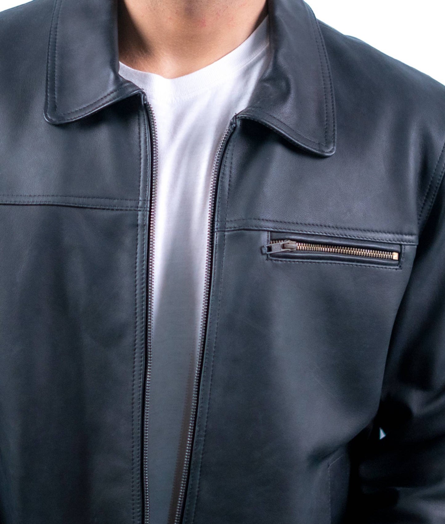 89 – Klassische schwarze Lederjacke – einzelne Brusttasche mit Reißverschluss