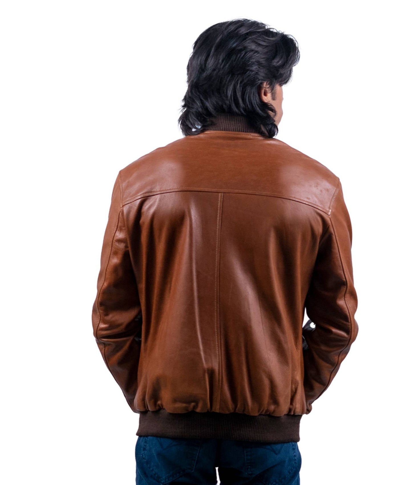 91 – Karamellbraune Bomberjacke aus Leder – Edition mit geripptem Besatz