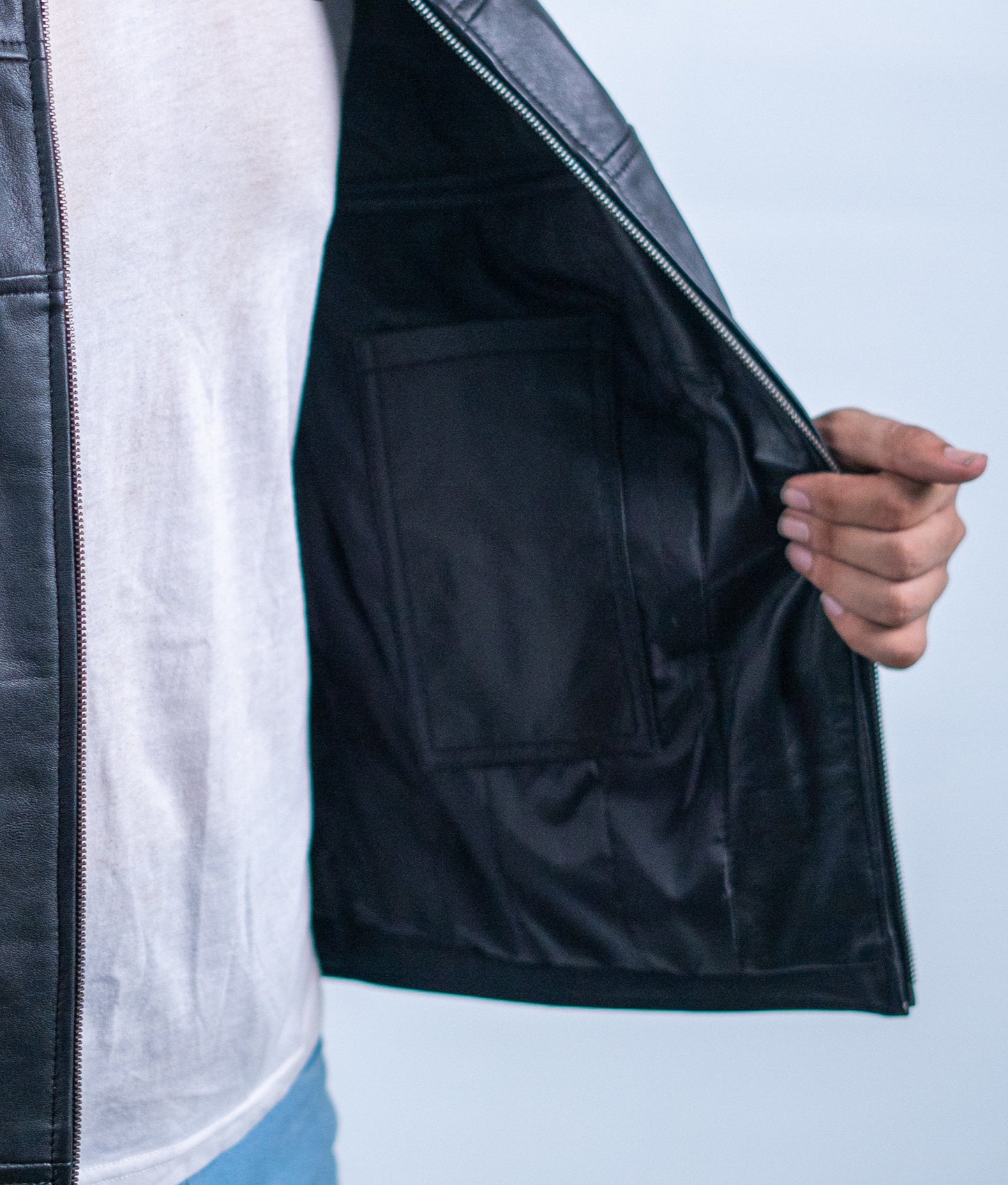 124 - Apex Roadster Leather Jacket – Classic Black